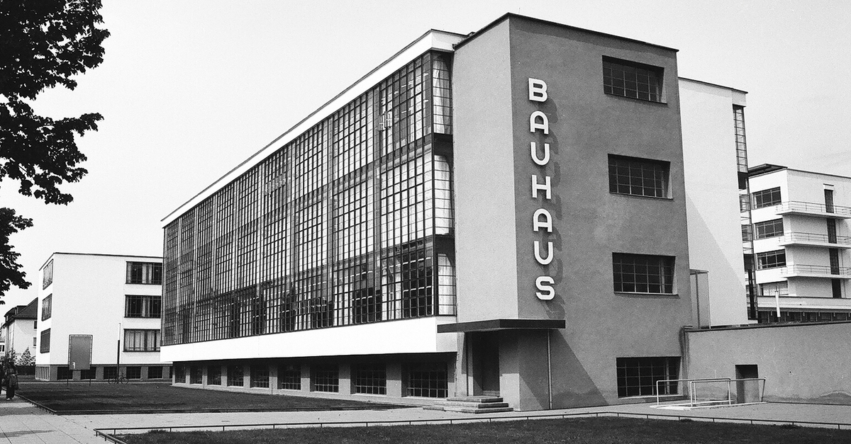Együtt soha nem látott Bauhaus tárgyak Pécsett